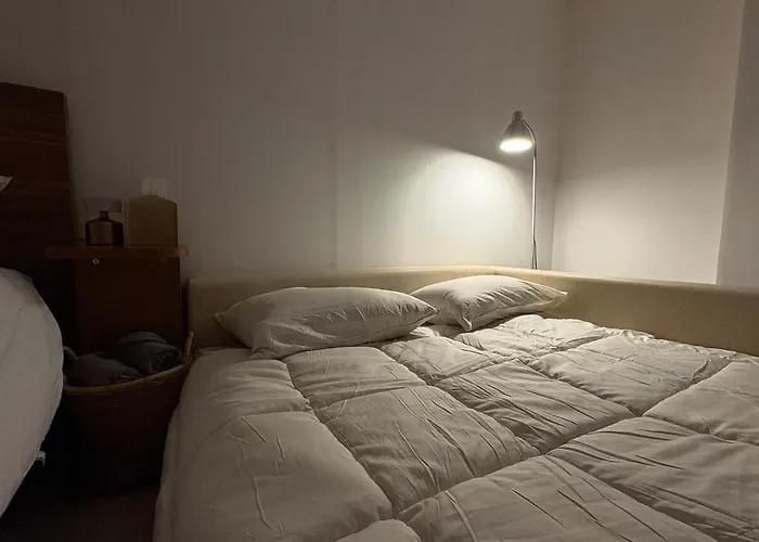 Free Luggage Storage, Hyehwa,dongdaemun 5 Minutes , 15 Minutes To Jongno , Naksan 아파트 서울특별시